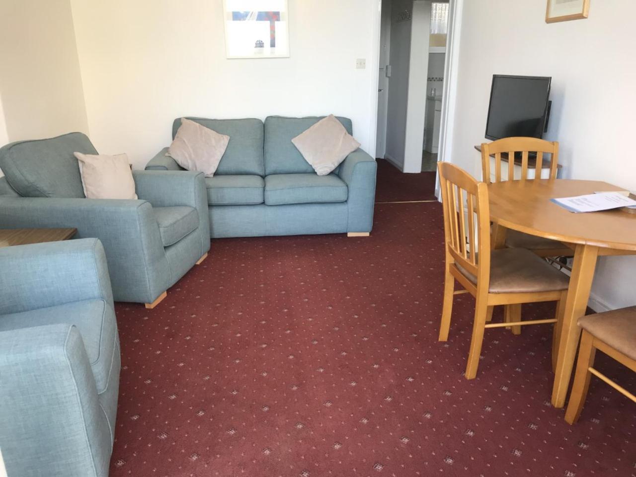 Apartment Sunningdale *